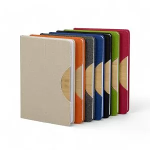 Bloco de Anotações com Pauta Personalizado | Dimensões (L x A x P): 14.3 x 21.0 x 1.4 | Peso = 266 g