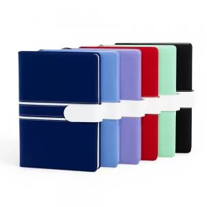 Bloco de Anotações com Pauta Personalizado | Dimensões (L x A x P): 15.5 x 21.1 x 2.4 | Peso = 338 g