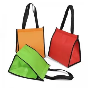 Bolsa Térmica Personalizada | Dimensões (L x A x P): 25.0 x 28.0 x 16.5 | Peso = 55 g