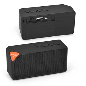 Caixa de Som Personalizada | Dimensões (L x A x P): 5.4 x 10.7 x 3.6 | Peso = 215 g