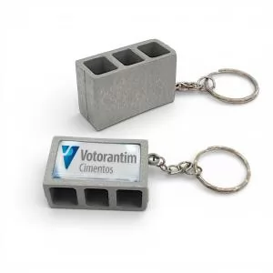 Chaveiro Personalizado | Dimensões (L x A x P): 2.4 x 4.4 x 1.6 | Peso = 10 g