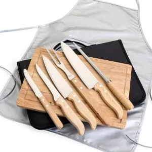 Kit Churrasco com 8 Peças Personalizado | Dimensões (L x A x P): 24.5 x 36.5 x 3.6 | Peso = 1360 g