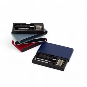 Kit Ferramentas Personalizado | Dimensões (L x A x P): 7.4 x 2.1 x 13.8 | Peso = 115 g