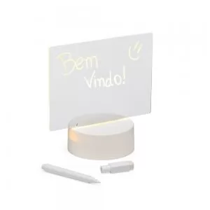 Luminária de Mesa com Quadro de Mensagens em LED Personalizada | Dimensões (L x A x P): 15.0 x 15.3 x 8.6 | Peso = 130 g