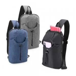 Mochila Transversal Personalizada | Dimensões (L x A x P): 17.0 x 31.5 x 13.0 | Peso = 180 g