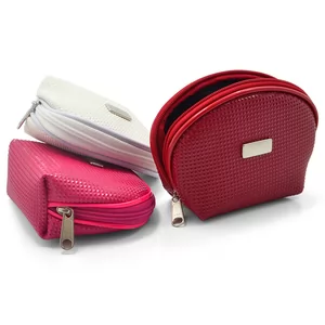 Necessaire Personalizada | Dimensões (L x A x P): 11.2 x 15.2 x 6.0 | Peso = 81 g